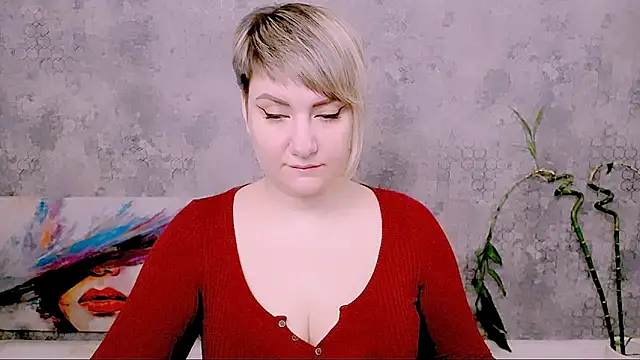 Djullia online show from February 7, 7:27 am