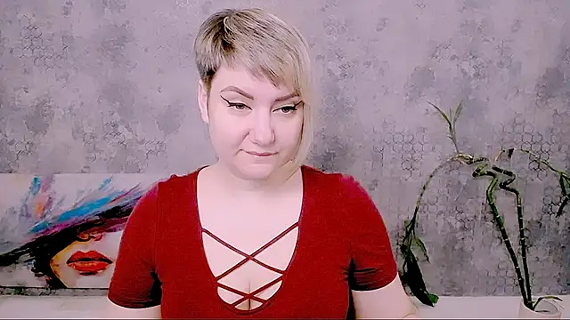 Djullia online show from March 26, 6:11 am