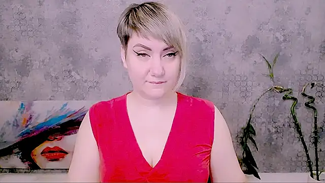 Djullia online show from February 12, 6:13 am