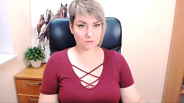 Djullia online show from September 26, 6:53 am