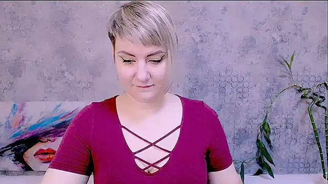 Djullia online show from November 30, 5:08 am