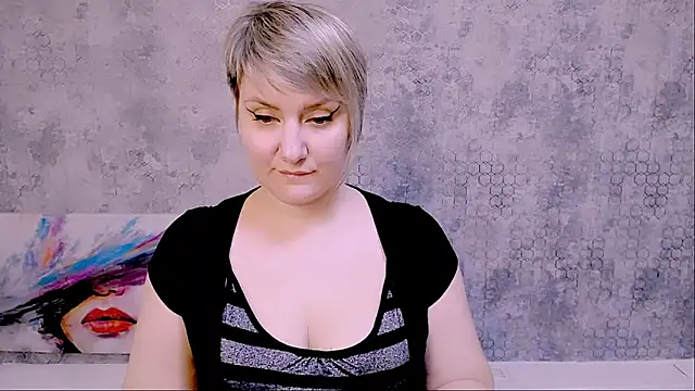 Djullia online show from March 13, 3:17 pm
