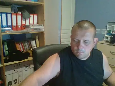 manubm03 online show from July 16, 10:45 am