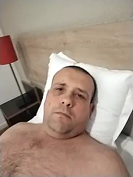 manubm03 online show from November 24, 8:09 pm