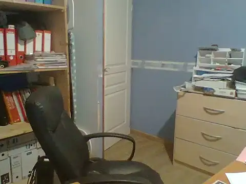 manubm03 online show from June 25, 3:26 am