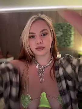 Snapshot of AnjaAmelia chatting on October 28, 11:53 am AnjaAmelia online show from October 28, 11:53 am