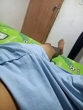 annie-19 online show from November 27, 5:19 am