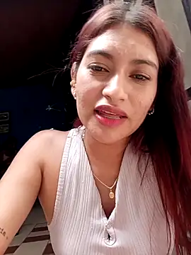 Snapshot of annie-19 chatting on September 22, 7:20 pm annie-19 online show from September 22, 7:20 pm