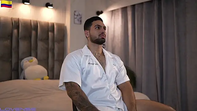 Snapshot of john_king29 chatting on October 25, 12:50 pm john king29 online show from October 25, 12:50 pm