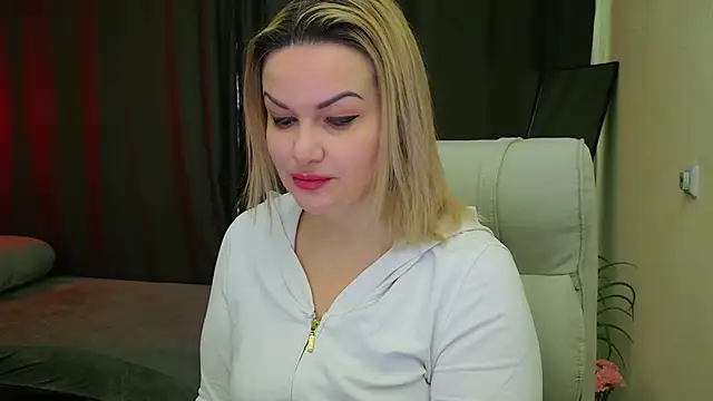 MishaMILF online show from March 18, 9:23 am