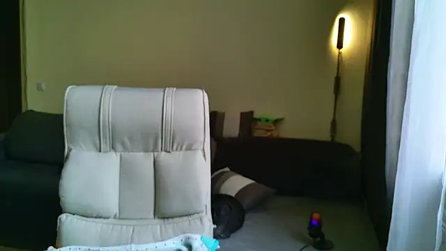 MishaMILF online show from October 30, 8:56 am