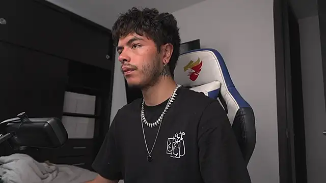  morghan  online show from April 8, 6:09 pm