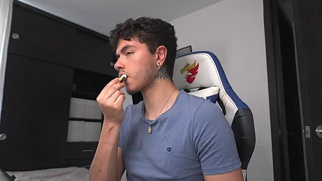  morghan  online show from March 24, 5:35 pm