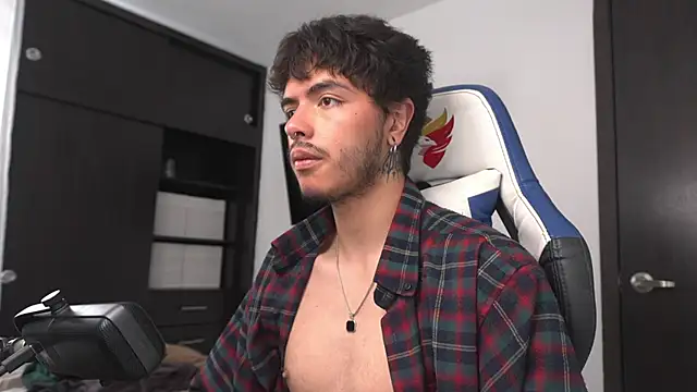  morghan  online show from April 12, 6:11 pm