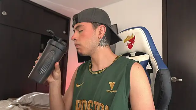  morghan  online show from February 19, 9:23 pm