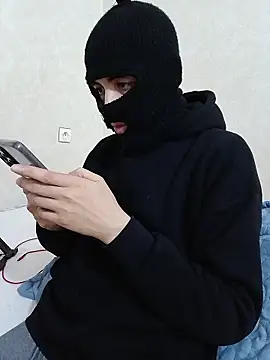 arabqueen online show from January 7, 8:25 pm