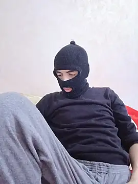 arabqueen online show from December 14, 6:24 pm