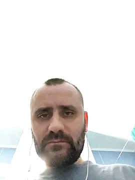 Snapshot of Govora chatting on January 24, 1:24 am Govora online show from January 24, 1:24 am