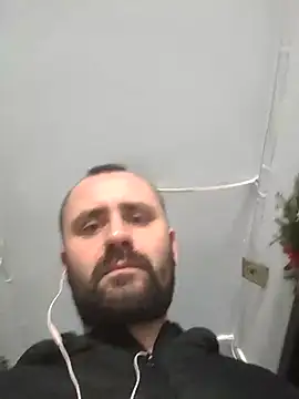 Snapshot of Govora chatting on January 29, 10:58 am Govora online show from January 29, 10:58 am