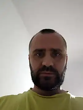 Snapshot of Govora chatting on January 22, 6:31 pm Govora online show from January 22, 6:31 pm