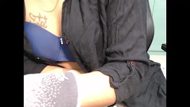 CuteRhea69 online show from October 4, 12:50 pm