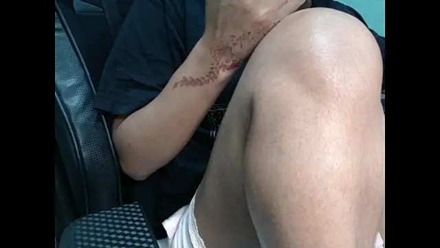 CuteRhea69 online show from October 27, 11:55 am