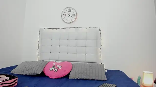 Sofia Blosom online show from February 11, 3:17 am