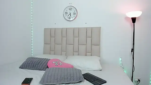 Sofia Blosom online show from May 6, 10:36 pm
