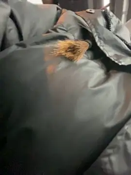 KrisMagnoly online show from April 11, 6:44 pm