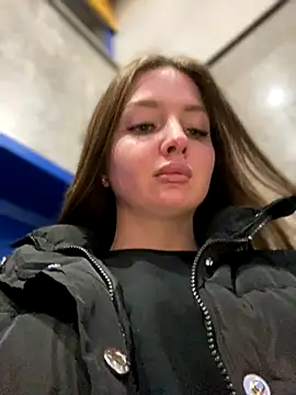 KrisMagnoly online show from October 29, 2:27 pm