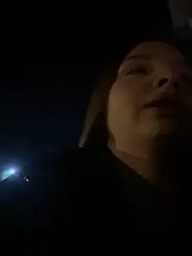 KrisMagnoly online show from April 9, 6:36 pm