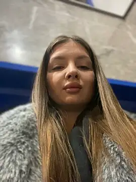 KrisMagnoly online show from February 6, 5:20 pm