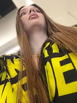 KrisMagnoly online show from March 3, 5:53 pm