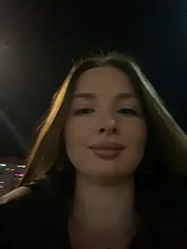 KrisMagnoly online show from March 21, 6:01 pm