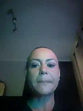 MrsBunnyBum online show from April 12, 10:51 am