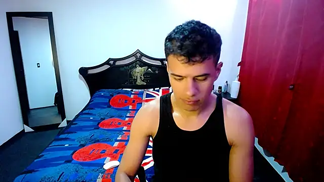 Snapshot of Deiby_casas chatting on February 24, 1:02 am Deiby casas online show from February 24, 1:02 am