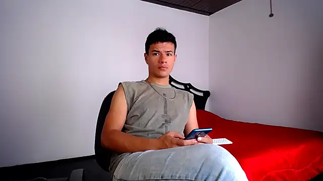 Snapshot of Deiby_casas chatting on January 10, 2:34 pm Deiby casas online show from January 10, 2:34 pm