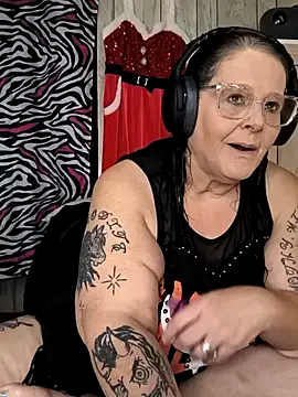 davisdesiresxh online show from November 4, 2:21 pm