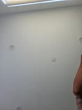 SpeedMagnumBlade6669 online show from April 3, 8:15 pm