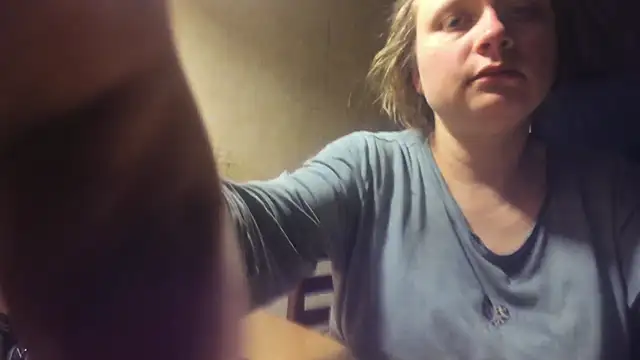 Snapshot of FrumCake chatting on March 21, 5:02 pm FrumCake online show from March 21, 5:02 pm