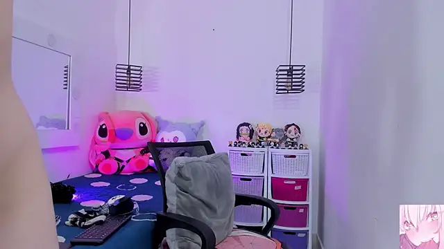 Snapshot of KimberlyJohnsoon chatting on February 16, 4:44 am KimberlyJohnsoon online show from February 16, 4:44 am