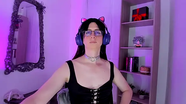 KimberlyJohnsoon online show from November 13, 3:49 pm