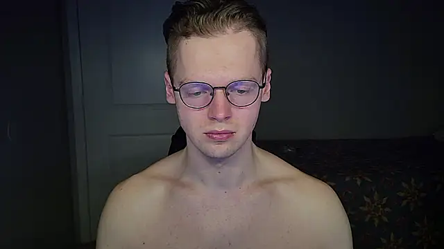 Snapshot of doloresman chatting on February 11, 10:53 pm doloresman online show from February 11, 10:53 pm