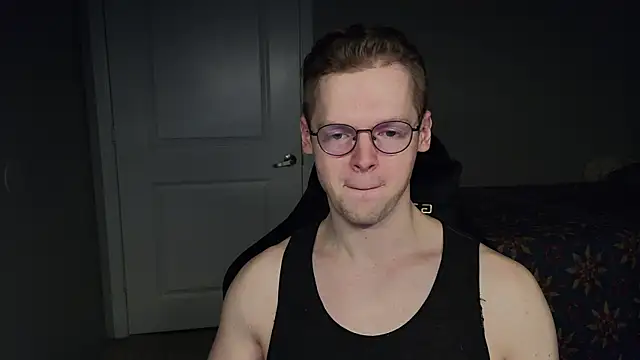 Snapshot of doloresman chatting on February 18, 10:39 pm doloresman online show from February 18, 10:39 pm