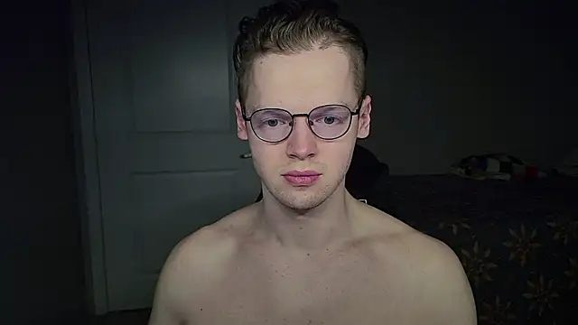 Snapshot of doloresman chatting on February 10, 5:56 pm doloresman online show from February 10, 5:56 pm