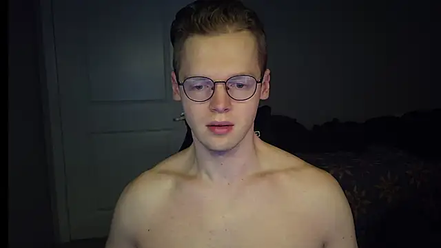 Snapshot of doloresman chatting on February 24, 7:15 pm doloresman online show from February 24, 7:15 pm