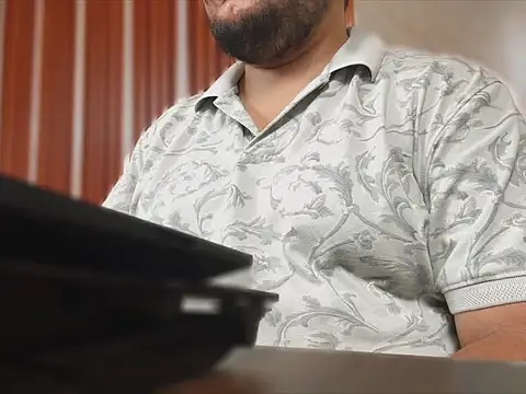 Snapshot of A4h_odin1 chatting on September 30, 8:09 am A4h odin1 online show from September 30, 8:09 am