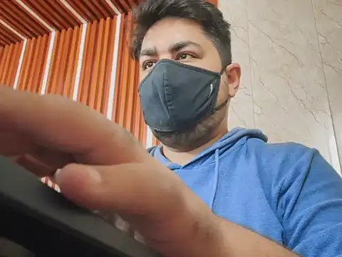 Snapshot of A4h_odin1 chatting on October 31, 7:49 am A4h odin1 online show from October 31, 7:49 am