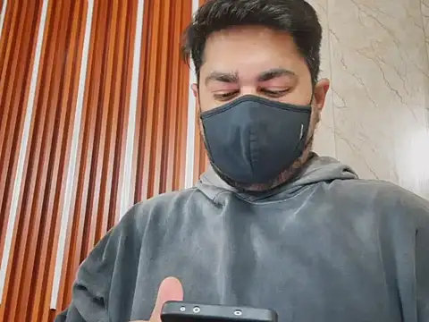 Snapshot of A4h_odin1 chatting on November 12, 6:39 am A4h odin1 online show from November 12, 6:39 am