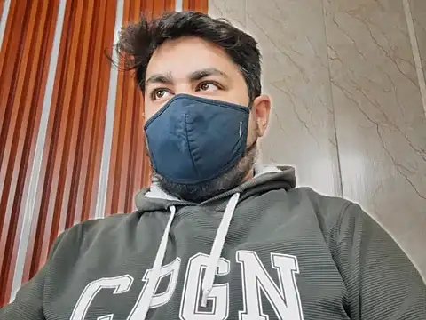 Snapshot of A4h_odin1 chatting on November 27, 9:54 am A4h odin1 online show from November 27, 9:54 am